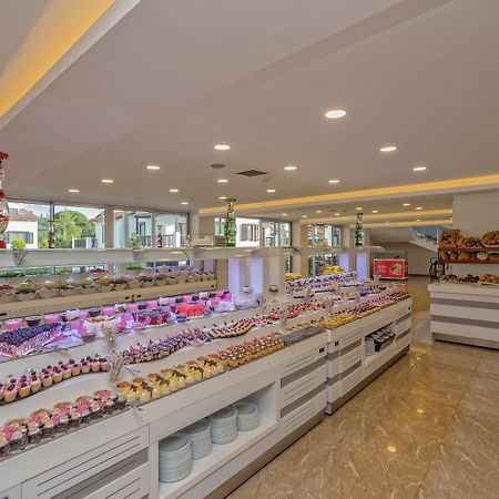 Akpalace Belek Bagian luar foto