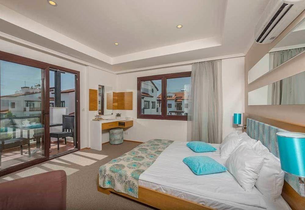 Akpalace Belek Bagian luar foto