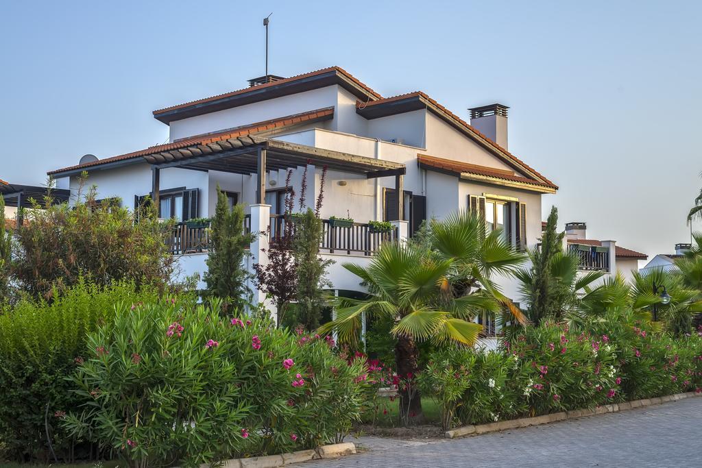 Akpalace Belek Bagian luar foto
