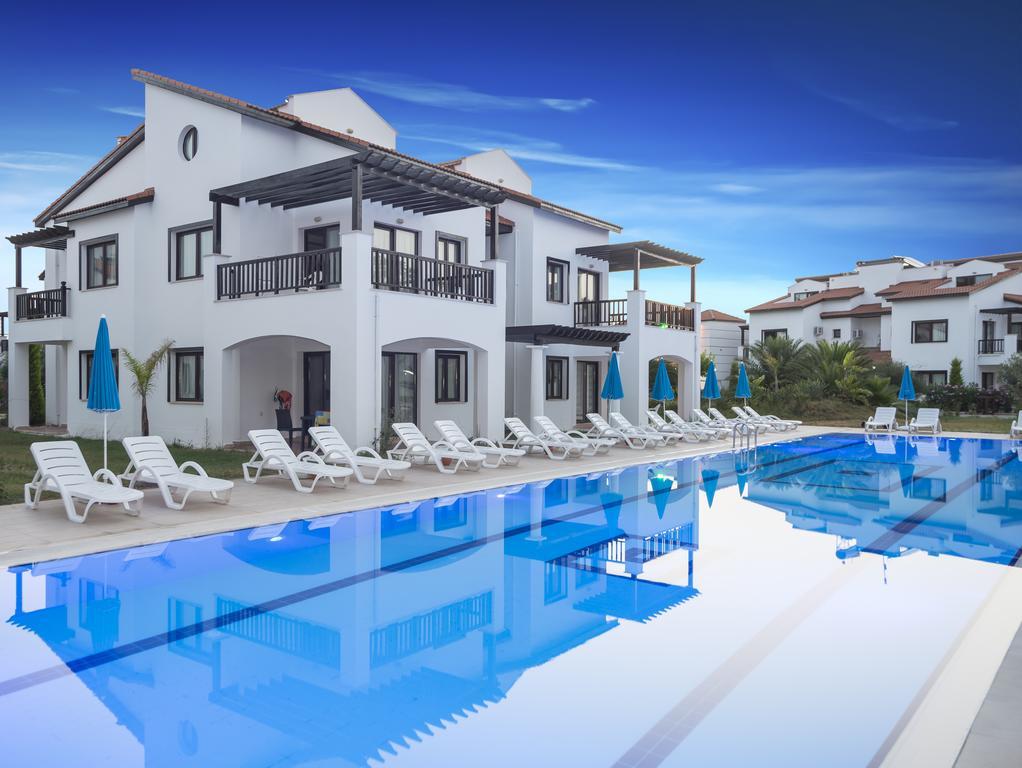 Akpalace Belek Bagian luar foto